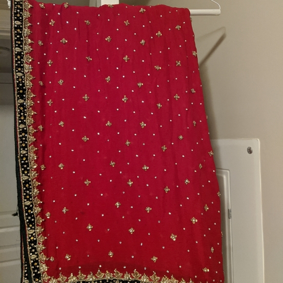 Selling red baraat dress - Picture 4 of 4